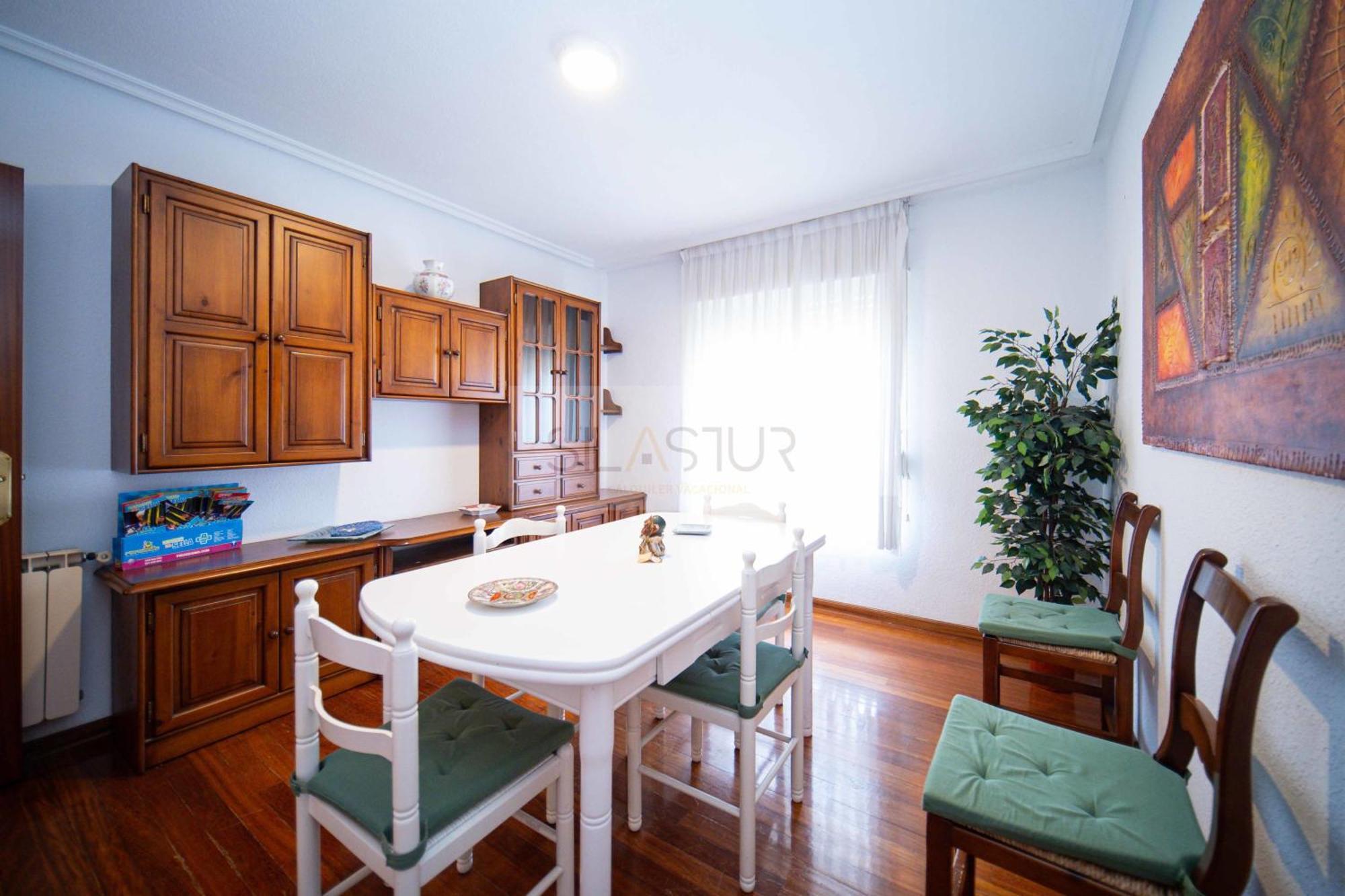 Duplex Las Piraguas Arriondas Buitenkant foto