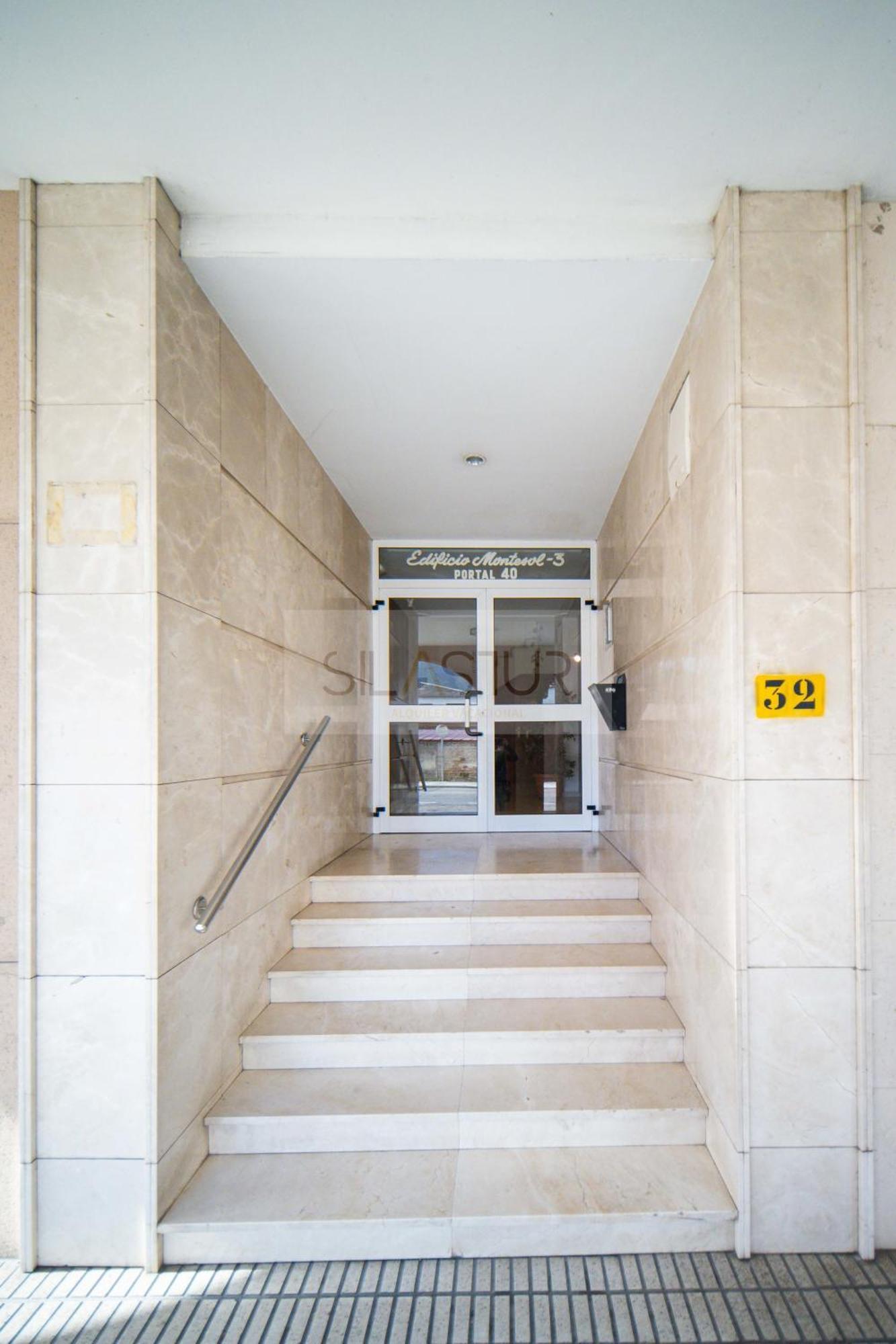 Duplex Las Piraguas Arriondas Buitenkant foto